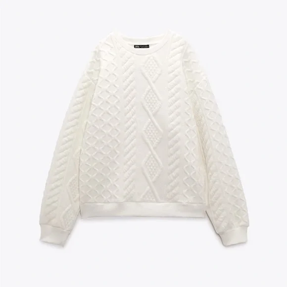 Zara Set - Ecru Quilted Sweatshirt & Skirt - Picture 14 of 17